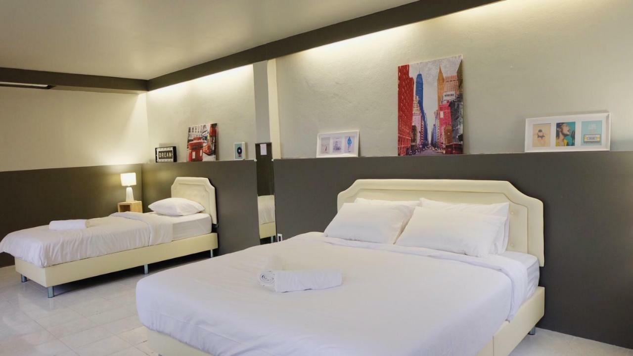 치앙마이 Why Not House 호스텔 외부 사진
