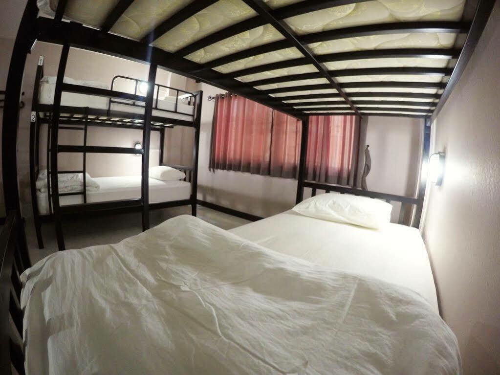 치앙마이 Why Not House 호스텔 외부 사진